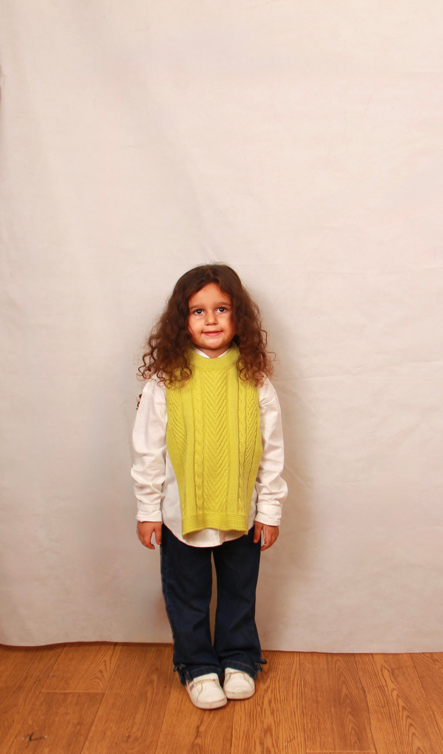 Open-Side Knit Vest - Apple Green